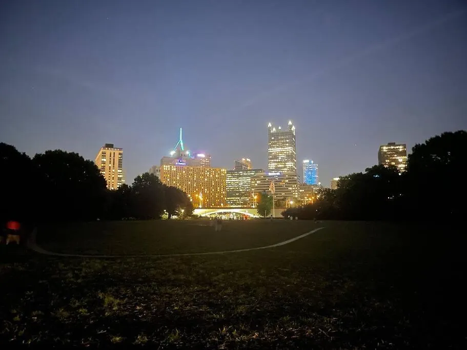 Lägenhet Luxury Apt At The Point Easy Access To And From Downtown 24-7 Parking Pittsburgh