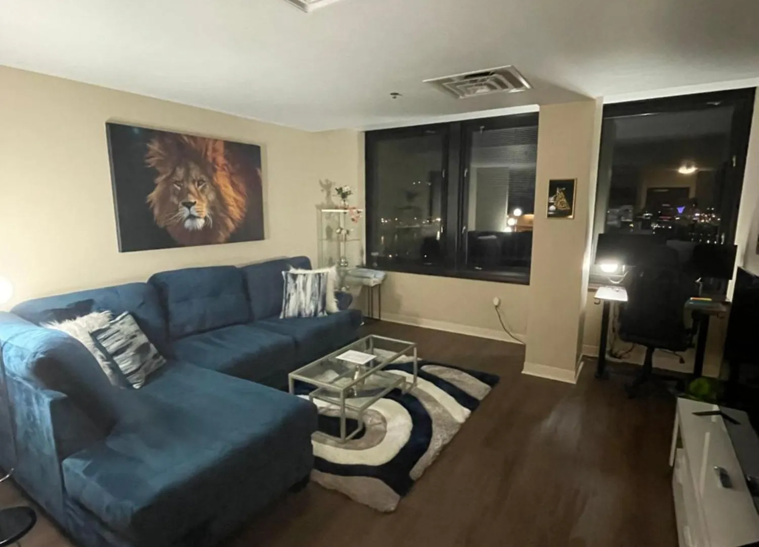 Luxury Apt At The Point Easy Access To And From Downtown 24-7 Parking Pittsburgh Lägenhet